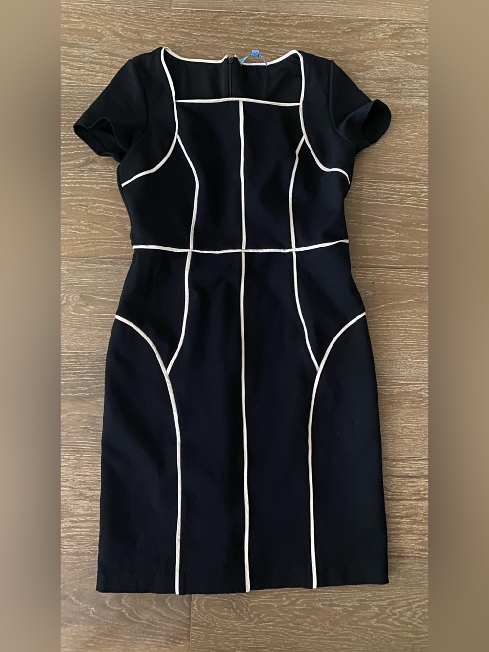New Antonio Melani Black White Color Block Sheath Work Career Ponte Dress 10